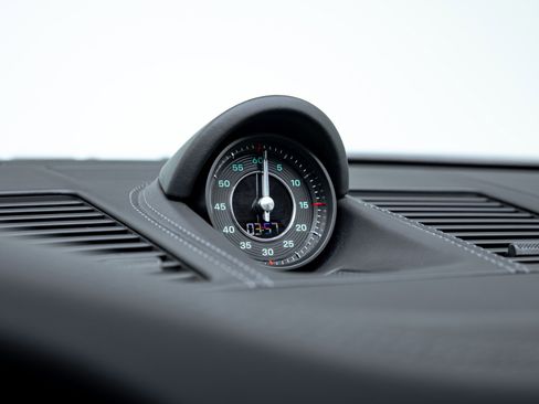 Used 2023 Porsche 911 Sport Classic image 56