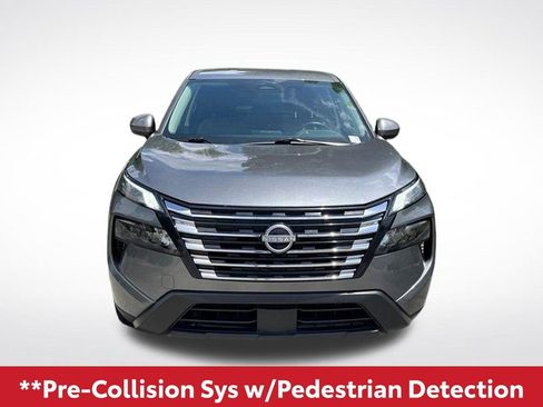 Used 2025 Nissan Rogue SV FWD image 12