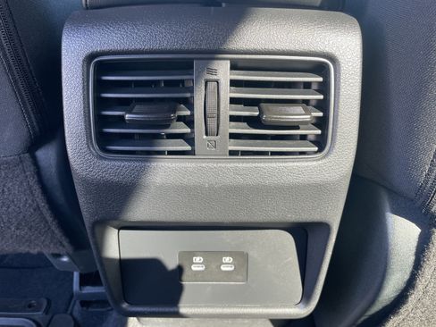 Used 2026 Nissan Rogue SV image 30