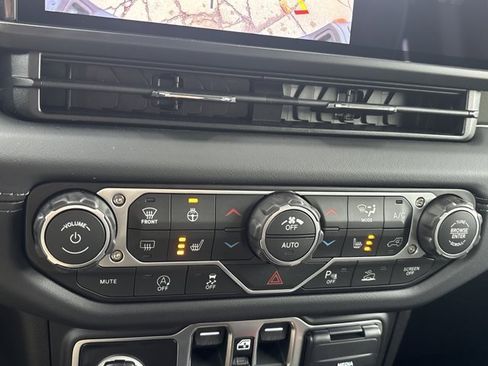 New 2026 Jeep Gladiator Mojave image 29