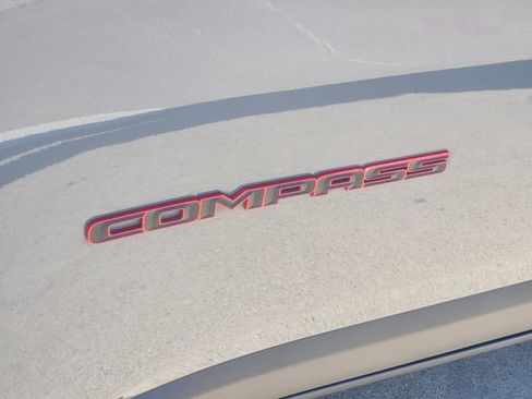 Used 2023 Jeep Compass Trailhawk w/ Trailhawk Elite Group image 11