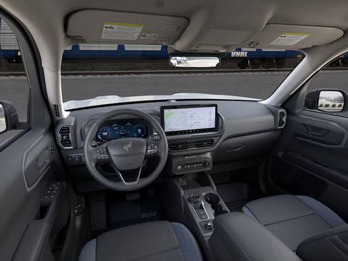 New 2025 Ford Bronco Sport Outer Banks w/ Outer Banks Tech Package+ image 32