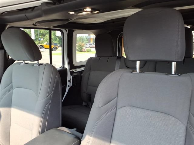 Used 2023 Jeep Wrangler Unlimited Sport AWD/4WD image 21