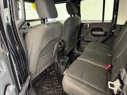 Used 2018 Jeep Wrangler Unlimited Sport AWD/4WD image 62