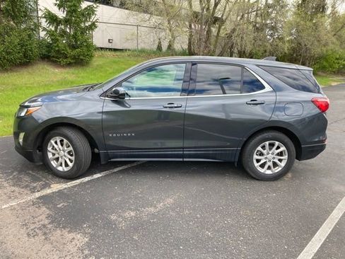 Used 2020 Chevrolet Equinox LT FWD image 9