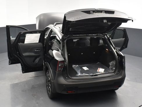 New 2026 Nissan Kicks SV w/ SV Premium Package image 28