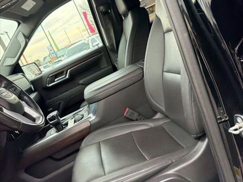 Used 2023 GMC Sierra 1500 SLT w/ SLT Premium Package image 14