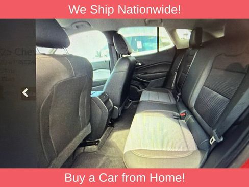 Used 2025 Chevrolet Trax LT w/ LT Convenience Package FWD image 8