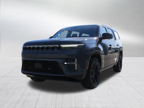 New 2026 Jeep Grand Wagoneer Summit image 7