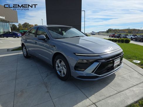 Used 2026 Hyundai Sonata SE FWD image 3