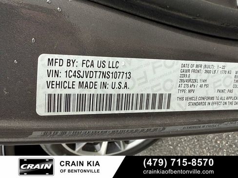 Used 2022 Jeep Wagoneer Series III w/ Premium Group I AWD/4WD image 33