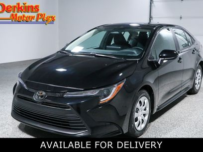 Used 2025 Toyota Corolla LE