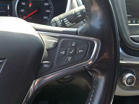 Used 2019 Chevrolet Equinox LT AWD/4WD image 21