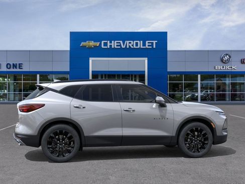 New 2026 Chevrolet Blazer LT w/ LPO, Black Sport Package image 29