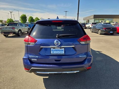 Used 2019 Nissan Rogue SV AWD/4WD image 7