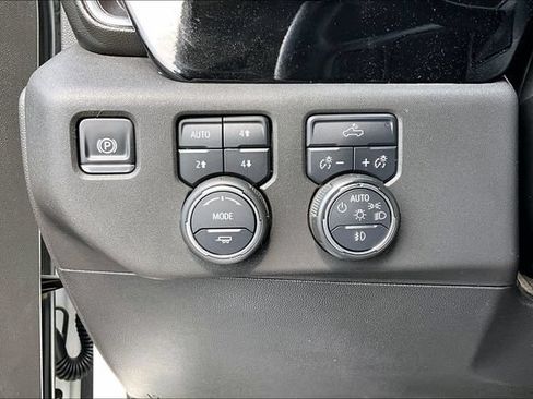 Used 2025 Chevrolet Silverado 1500 LT Trail Boss w/ Protection Package AWD/4WD image 16