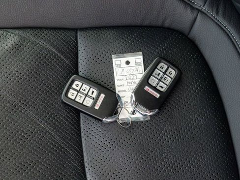 Used 2023 Honda Odyssey Elite image 63
