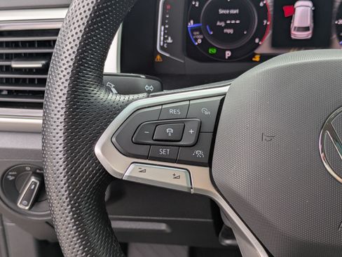 Used 2023 Volkswagen Atlas SEL R-Line AWD/4WD image 21