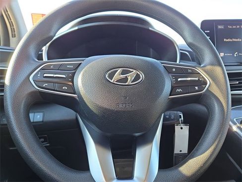 Certified 2023 Hyundai Santa Fe SE image 17