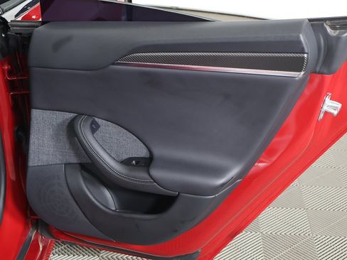Used 2021 Tesla Model S Plaid image 25
