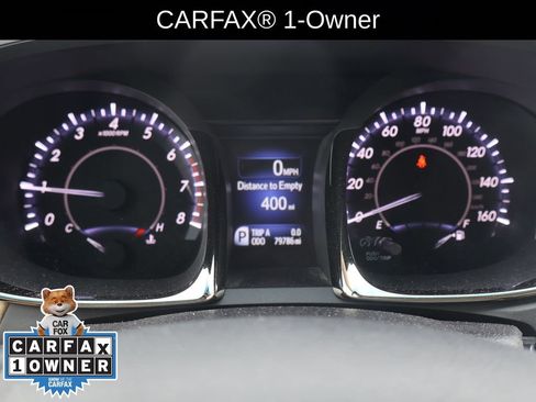 Used 2013 Toyota Avalon XLE Premium image 2