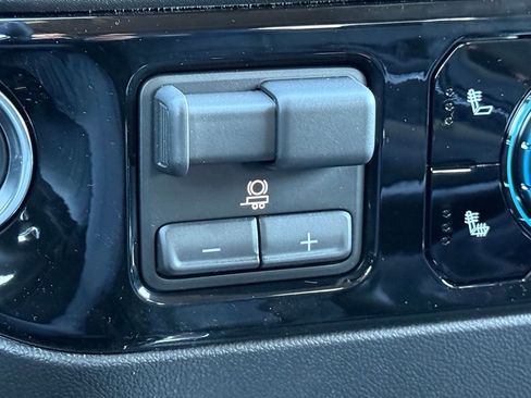 New 2026 GMC Sierra 1500 Elevation image 34