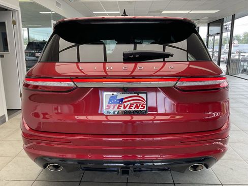 Used 2023 Lincoln Corsair Reserve w/ Equipment Group 201A image 6