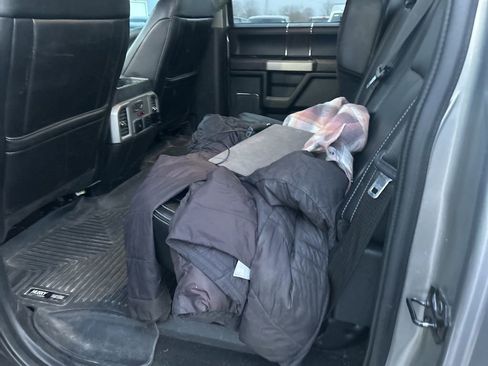 Used 2021 Ford F250 Lariat w/ Chrome Package image 14