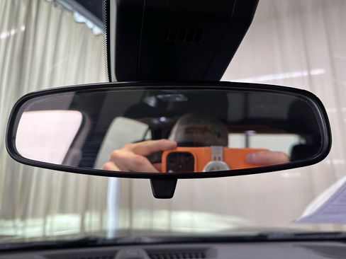 Certified 2024 Chevrolet Equinox LT image 32