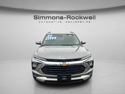 Used 2025 Chevrolet TrailBlazer LT w/ Driver Confidence Package