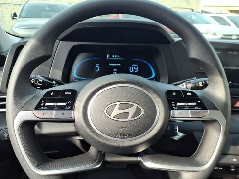 New 2026 Hyundai Elantra SE image 11