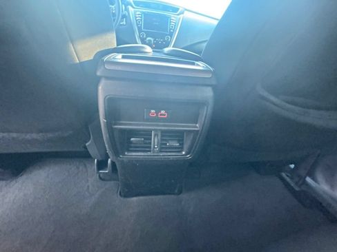 Used 2020 Nissan Murano S w/ Technology Package FWD image 18