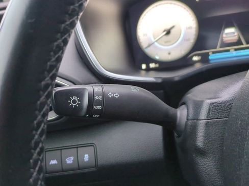 Used 2022 Hyundai Santa Fe SEL w/ Convenience Package image 25