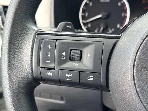 Used 2021 Nissan Rogue SV AWD/4WD image 33