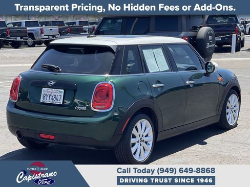 Used 2019 MINI Cooper 4-Door Hardtop FWD image 9