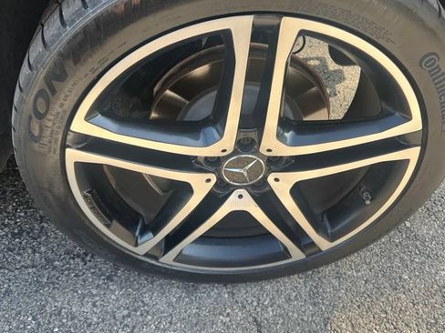 Used 2018 Mercedes-Benz GLE 43 AMG 4MATIC image 3
