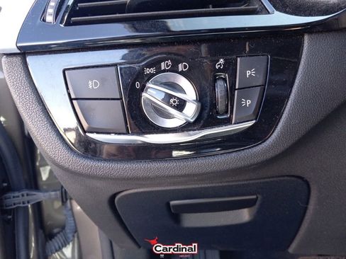 Used 2018 BMW 540i xDrive image 32