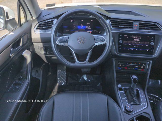 Used 2024 Volkswagen Tiguan Wolfsburg Edition AWD/4WD image 17