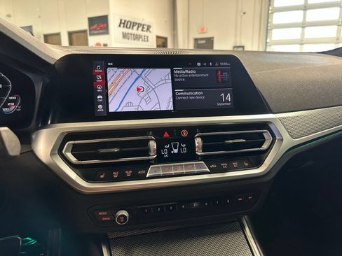 Used 2021 BMW M3 Competition w/ Executive Package RWD image 28