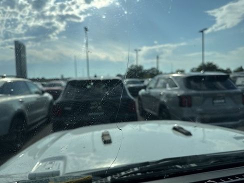 Used 2020 Jeep Wrangler Unlimited Sahara AWD/4WD image 2