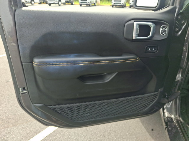 Used 2026 Jeep Wrangler Unlimited Sahara AWD/4WD image 12