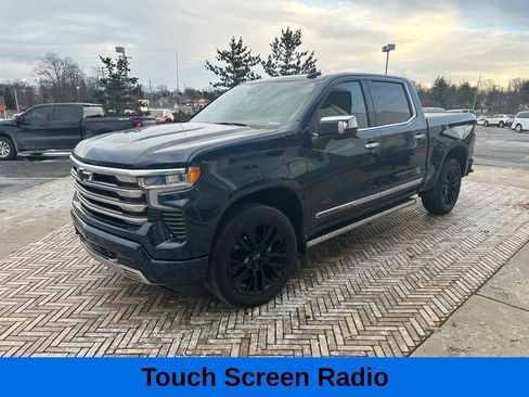 Used 2022 Chevrolet Silverado 1500 High Country w/ High Country Premium Package image 9