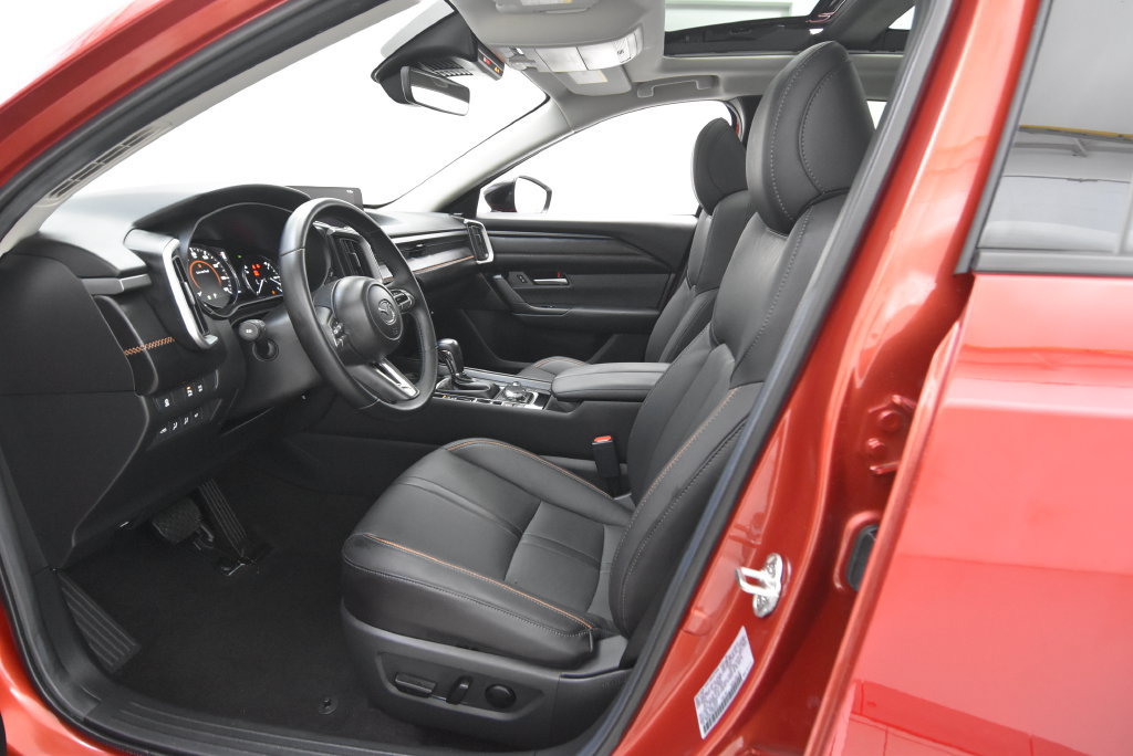 Used 2026 MAZDA CX-50 AWD 2.5 S w/ Premium Package image 24