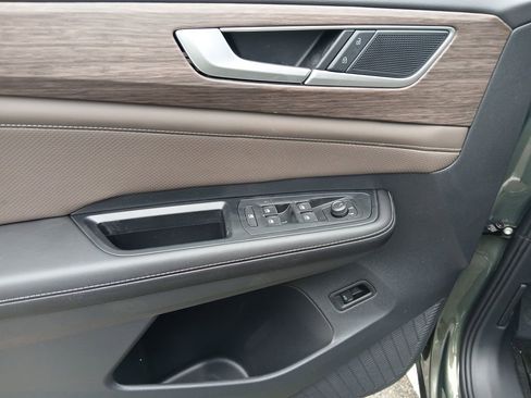 New 2026 Volkswagen Atlas SEL image 11