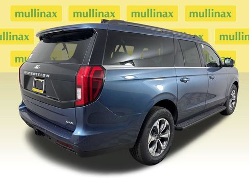 New 2027 Ford Expedition Max Active RWD image 4