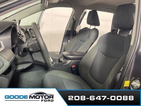 Used 2022 Toyota RAV4 LE AWD/4WD image 8