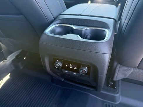 New 2026 Chevrolet Traverse LT AWD/4WD image 49