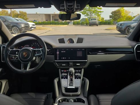 Used 2019 Porsche Cayenne AWD/4WD image 21