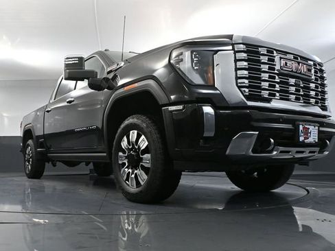 Used 2024 GMC Sierra 2500 Denali w/ Denali Reserve Package image 65