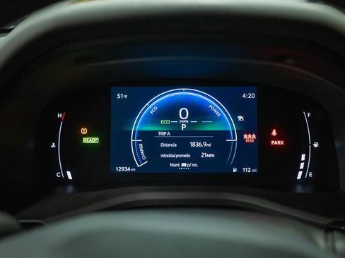 Used 2025 Toyota Camry LE image 18